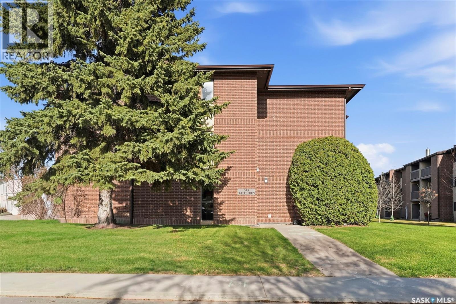 105 315 Tait Crescent, Saskatoon, Saskatchewan  S7H 5L6 - Photo 1 - SK035850