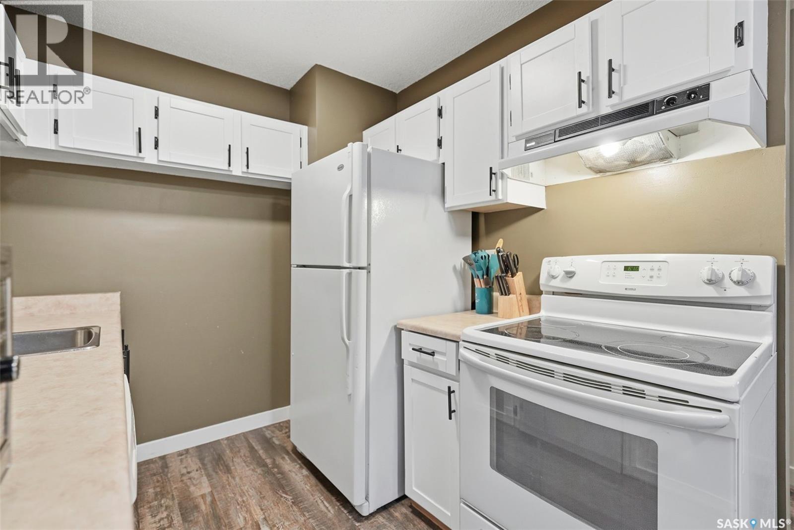 105 315 Tait Crescent, Saskatoon, Saskatchewan  S7H 5L6 - Photo 5 - SK035850