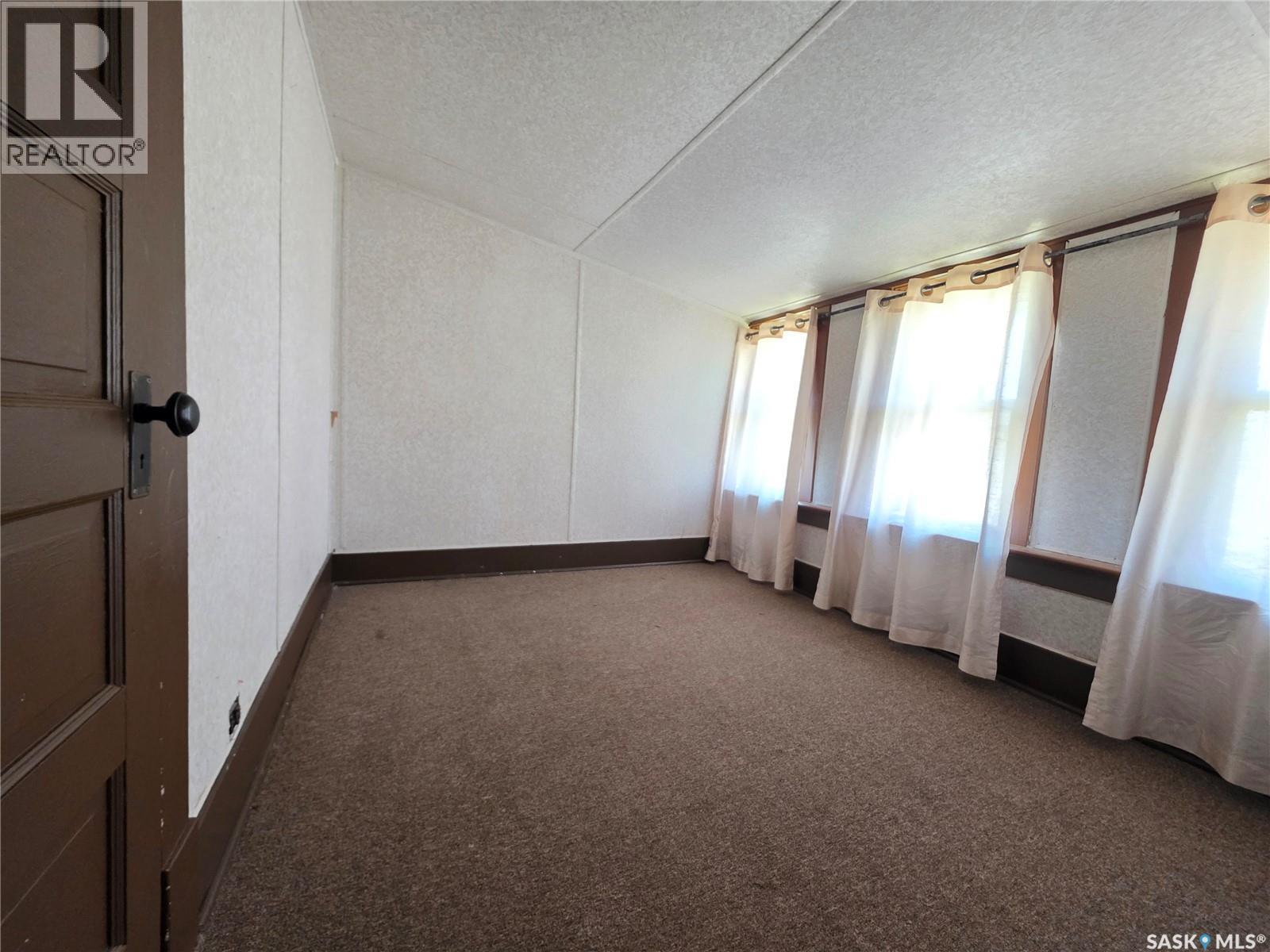 111 Warwick Street, Neville, Saskatchewan  S0N 1T0 - Photo 21 - SK035809