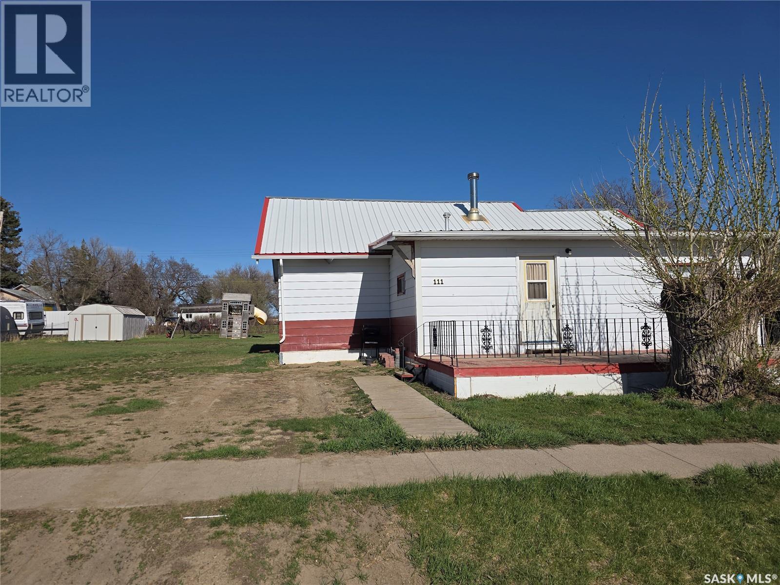 111 Warwick Street, Neville, Saskatchewan  S0N 1T0 - Photo 25 - SK035809