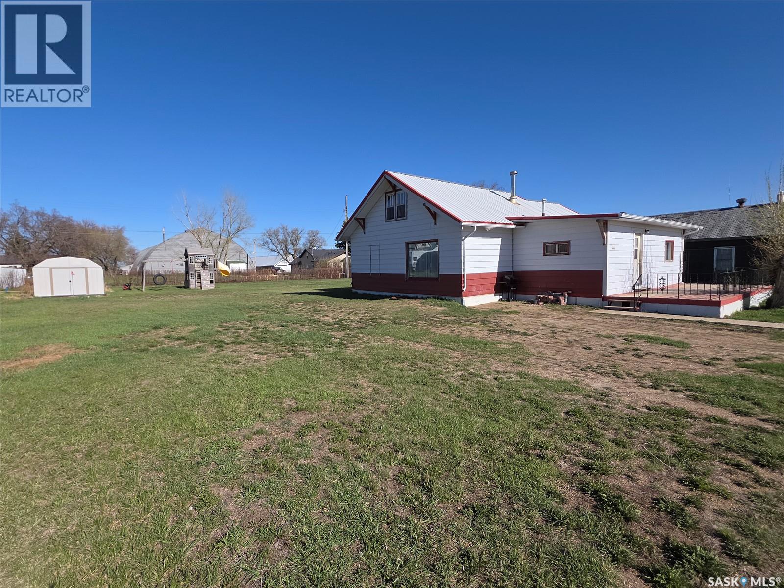 111 Warwick Street, Neville, Saskatchewan  S0N 1T0 - Photo 26 - SK035809