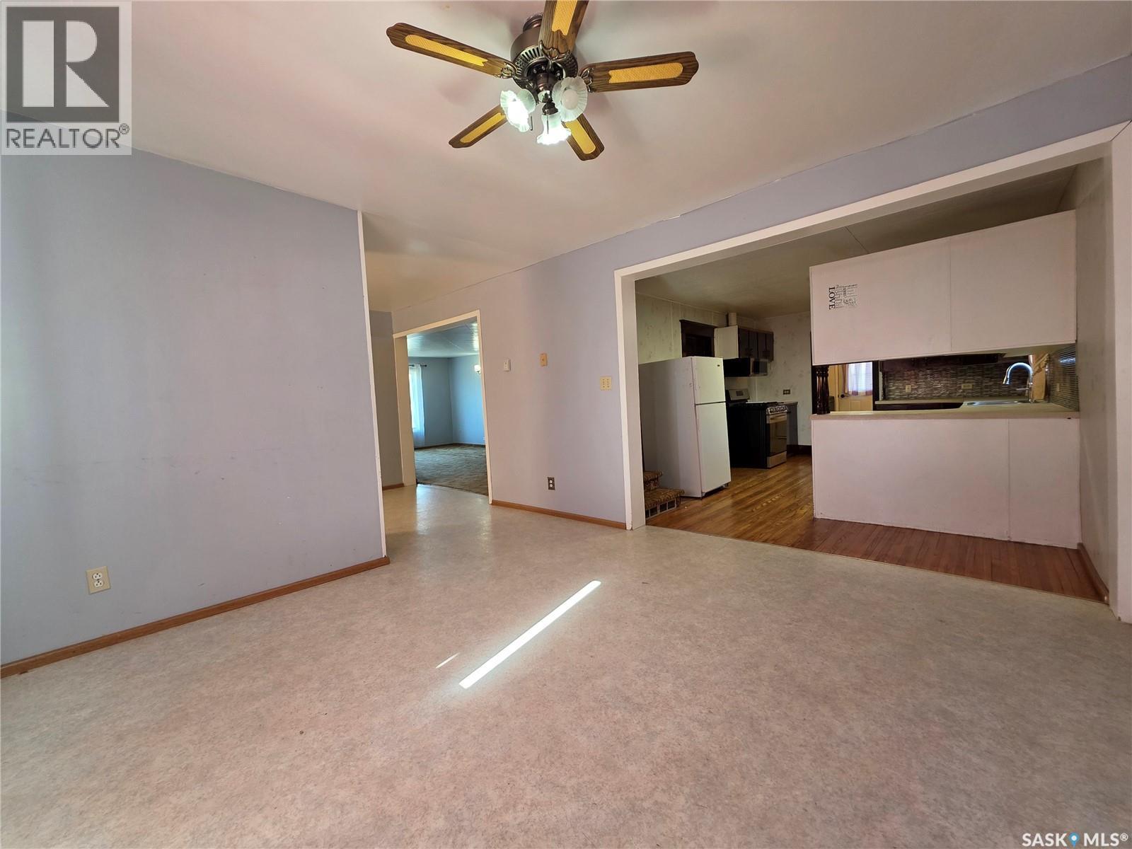 111 Warwick Street, Neville, Saskatchewan  S0N 1T0 - Photo 6 - SK035809