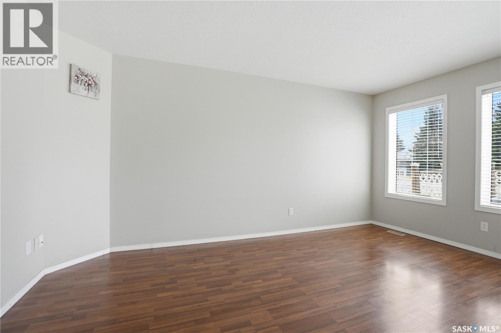 35 110 Keevil Crescent, Saskatoon, Saskatchewan  S7N 4N8 - Photo 8 - SK035559