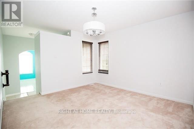 38 Elmeade Lane, Whitchurch-Stouffville, Ontario  L4A 0P6 - Photo 4 - N13122620