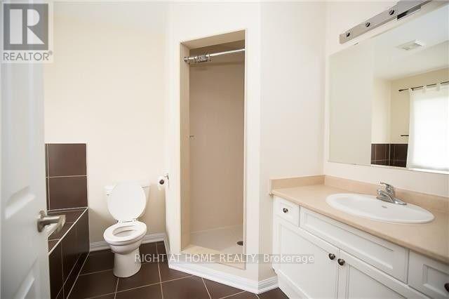38 Elmeade Lane, Whitchurch-Stouffville, Ontario  L4A 0P6 - Photo 9 - N13122620