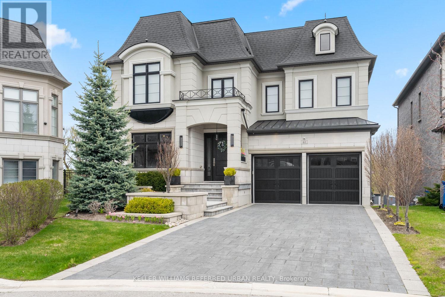 61 RIA COURT, King, Ontario