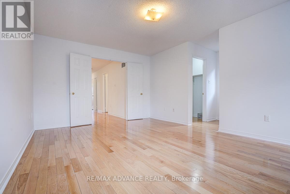 137 Laramie Crescent, Vaughan (Patterson), Ontario  L6A 0R1 - Photo 22 - N13122760