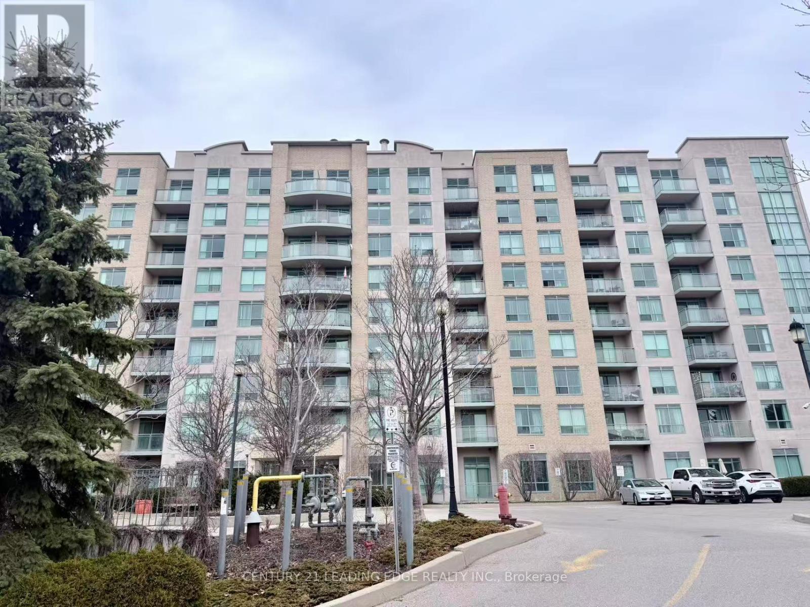 PH15 - 51 BAFFIN COURT S, Richmond Hill, Ontario