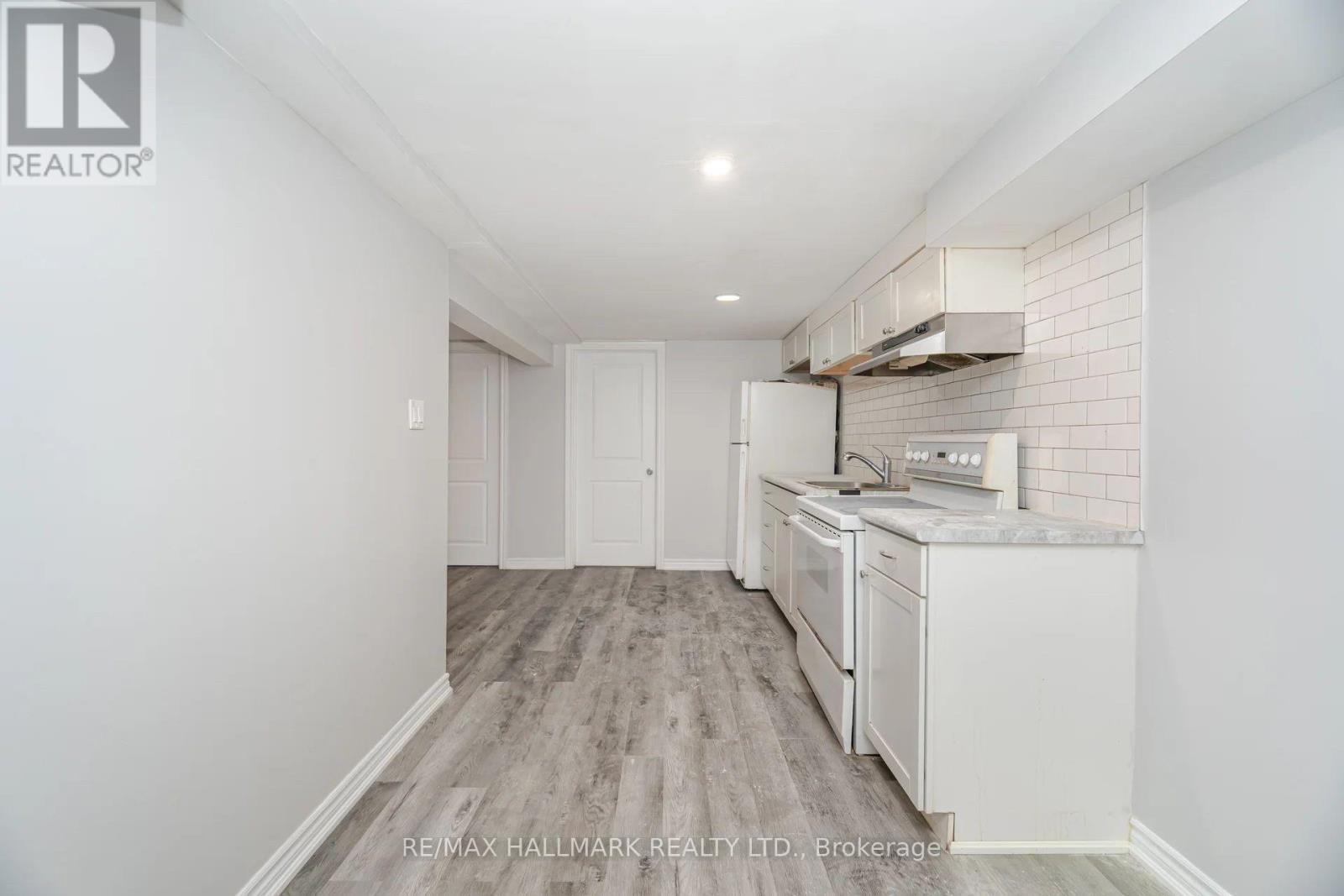 88 Bernick Drive, Barrie (Grove East), Ontario  L4M 2V6 - Photo 7 - S13122840