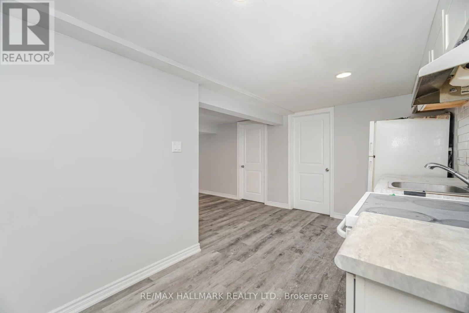 88 Bernick Drive, Barrie (Grove East), Ontario  L4M 2V6 - Photo 8 - S13122840