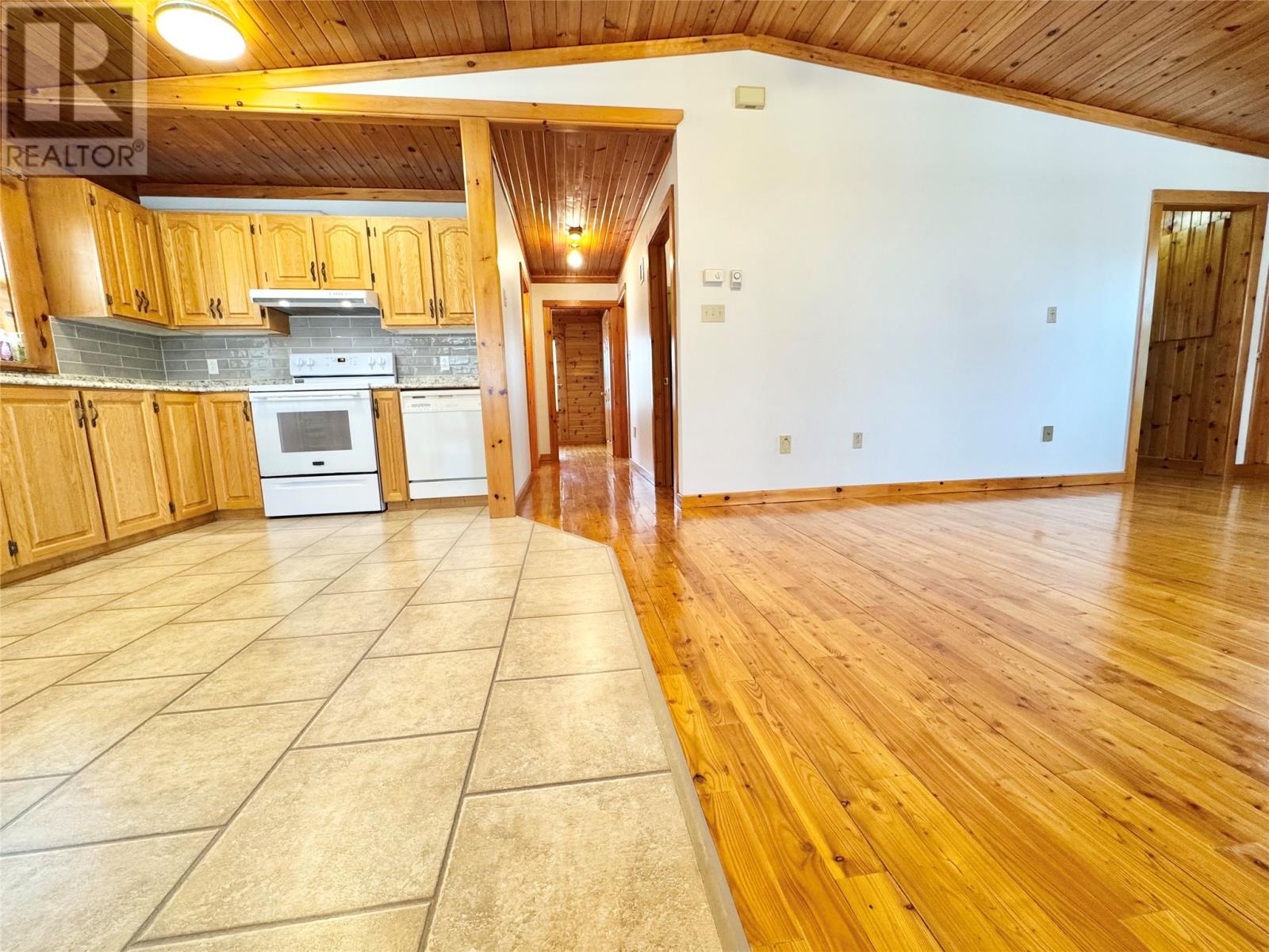 117 Ogilvie Street, Gander, Newfoundland & Labrador  A1V 1G6 - Photo 9 - 1292948
