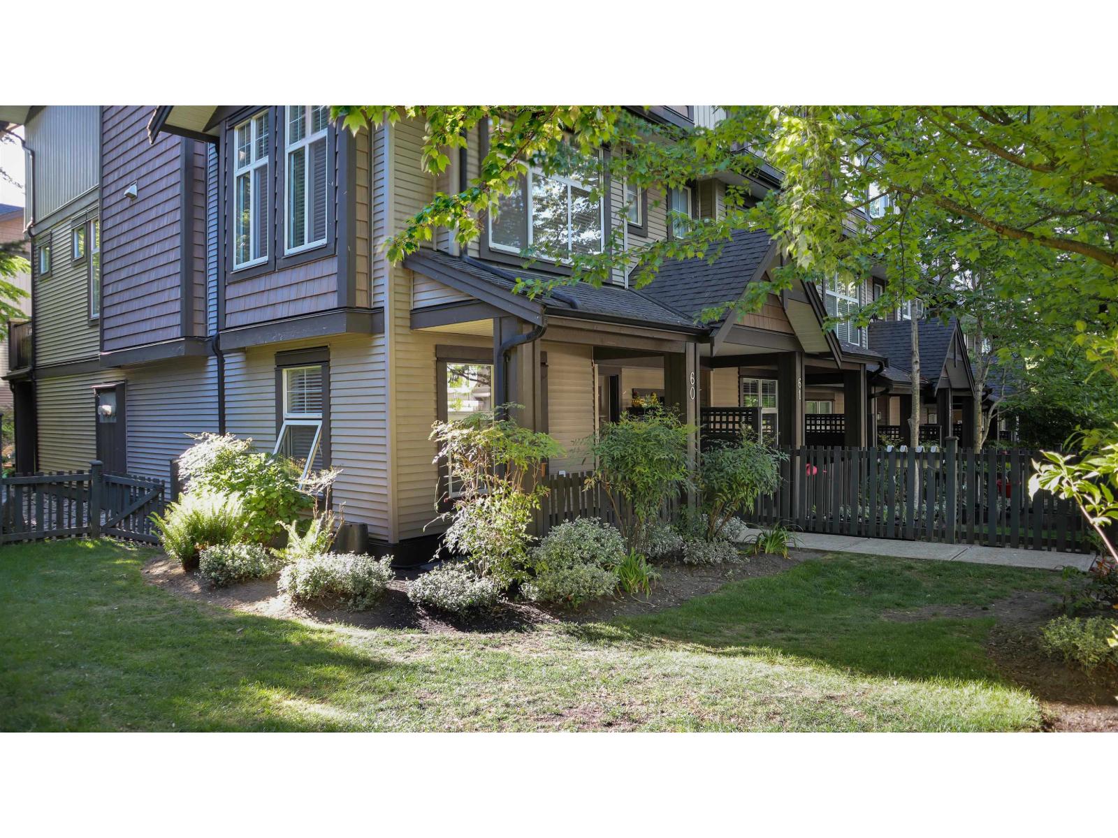 60 6123 138 Street, Surrey, British Columbia  V3X 1E8 - Photo 2 - R3122126