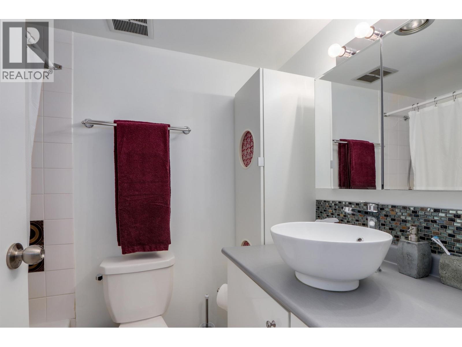 311 1420 E 8th Avenue, Vancouver, British Columbia  V5N 1T4 - Photo 13 - R3122367