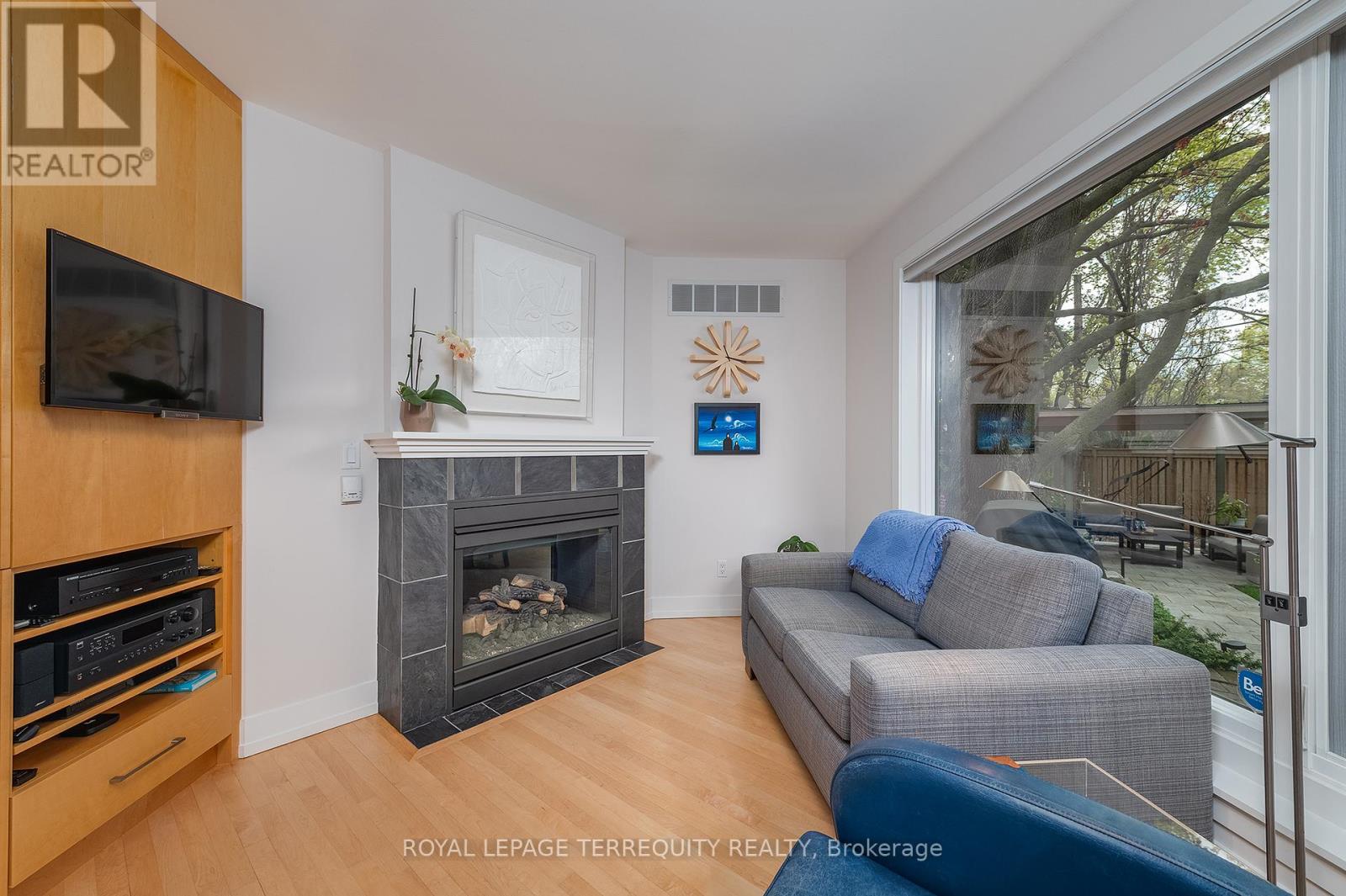 496 The Kingsway, Toronto, Ontario  M9A 3W6 - Photo 18 - W13122692