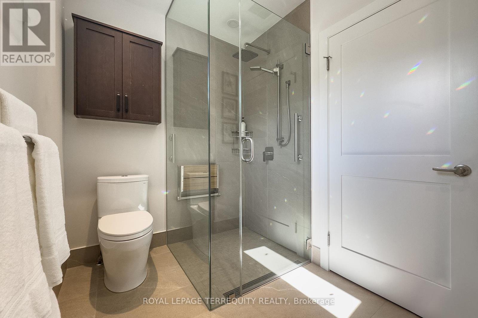 496 The Kingsway, Toronto, Ontario  M9A 3W6 - Photo 24 - W13122692