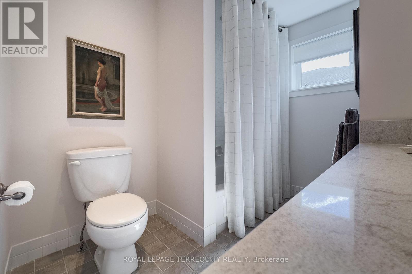 496 The Kingsway, Toronto, Ontario  M9A 3W6 - Photo 30 - W13122692