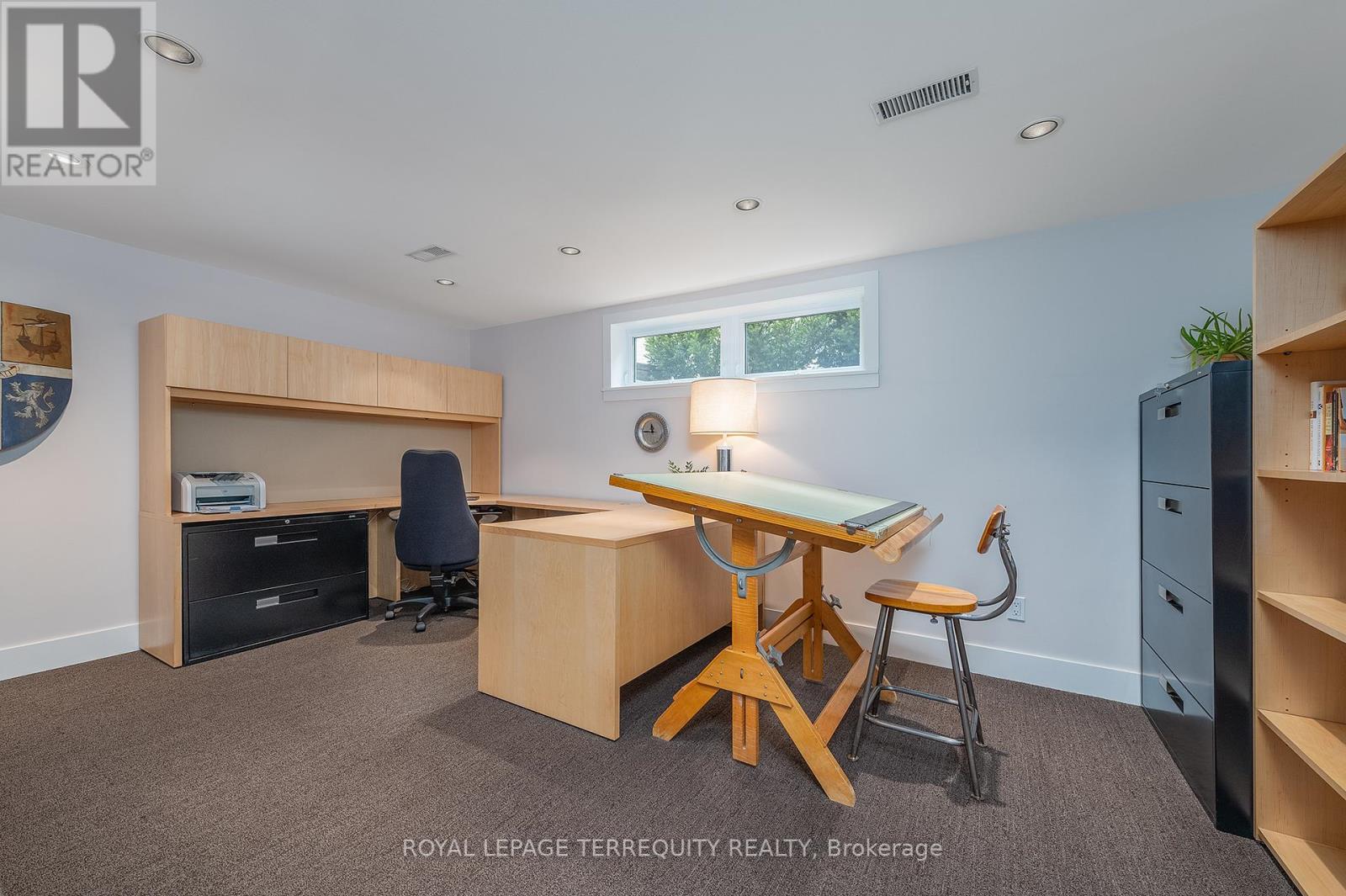 496 The Kingsway, Toronto, Ontario  M9A 3W6 - Photo 35 - W13122692