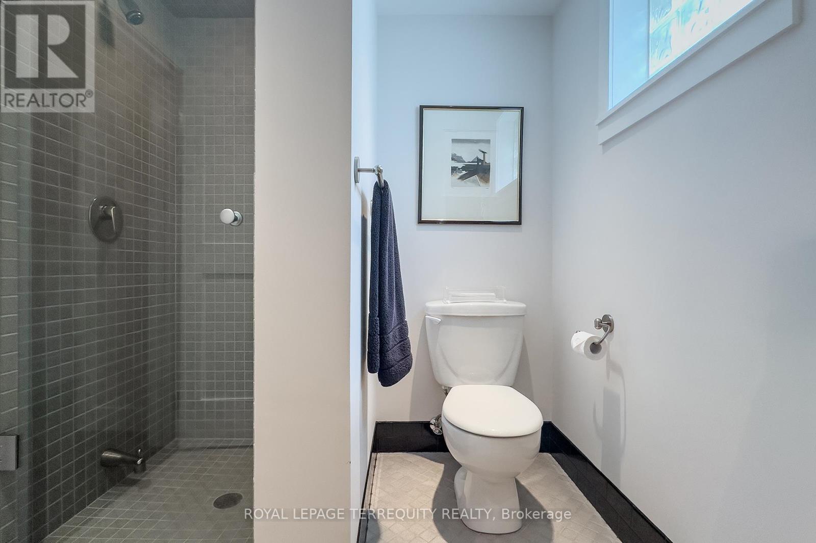 496 The Kingsway, Toronto, Ontario  M9A 3W6 - Photo 40 - W13122692