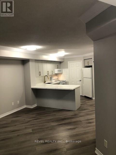 601 - 3880 Duke Of York Boulevard, Mississauga, Ontario  L5B 4M7 - Photo 3 - W13122702