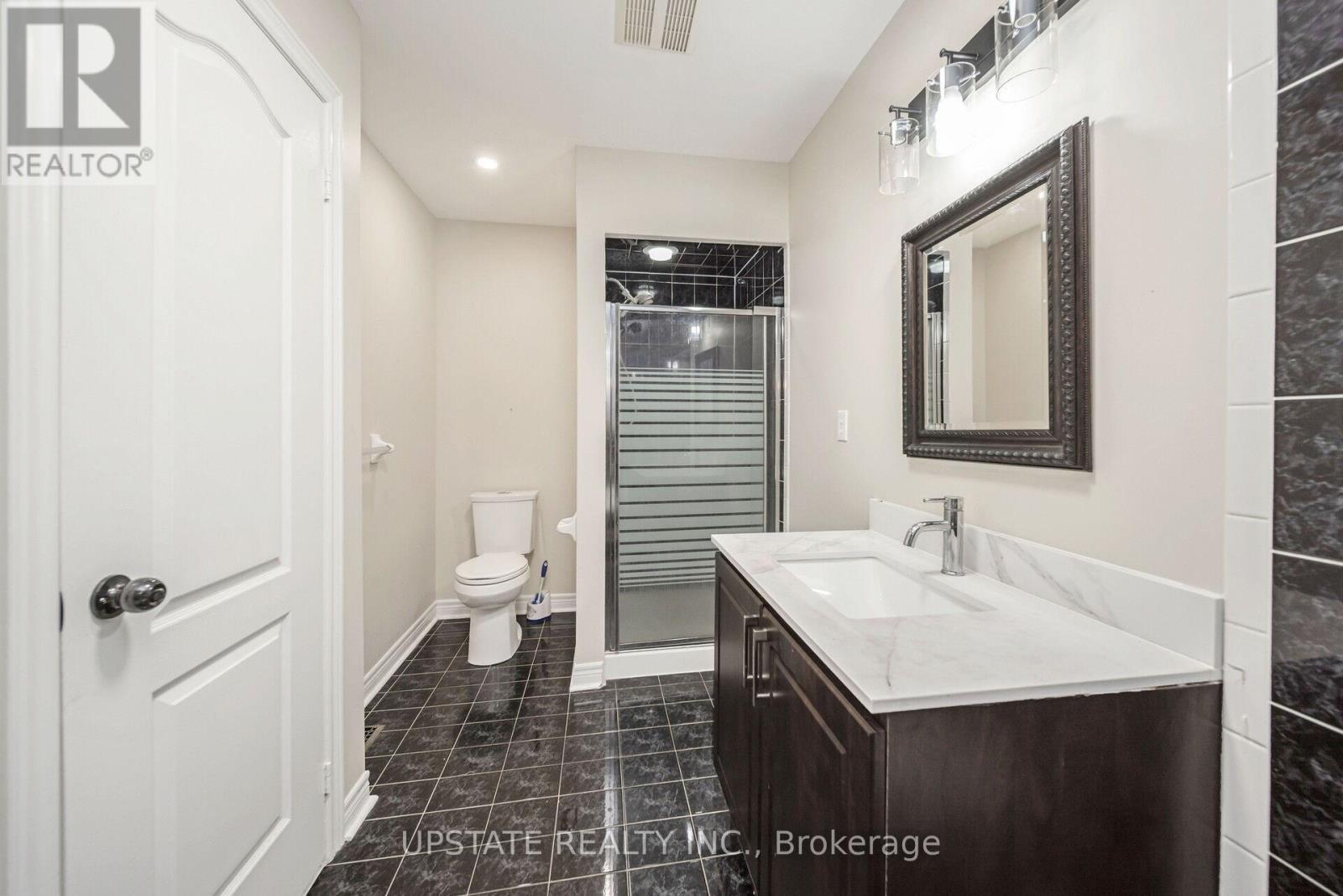 46 Velvet Grass Lane, Brampton, Ontario  L6R 1W1 - Photo 15 - W13122722