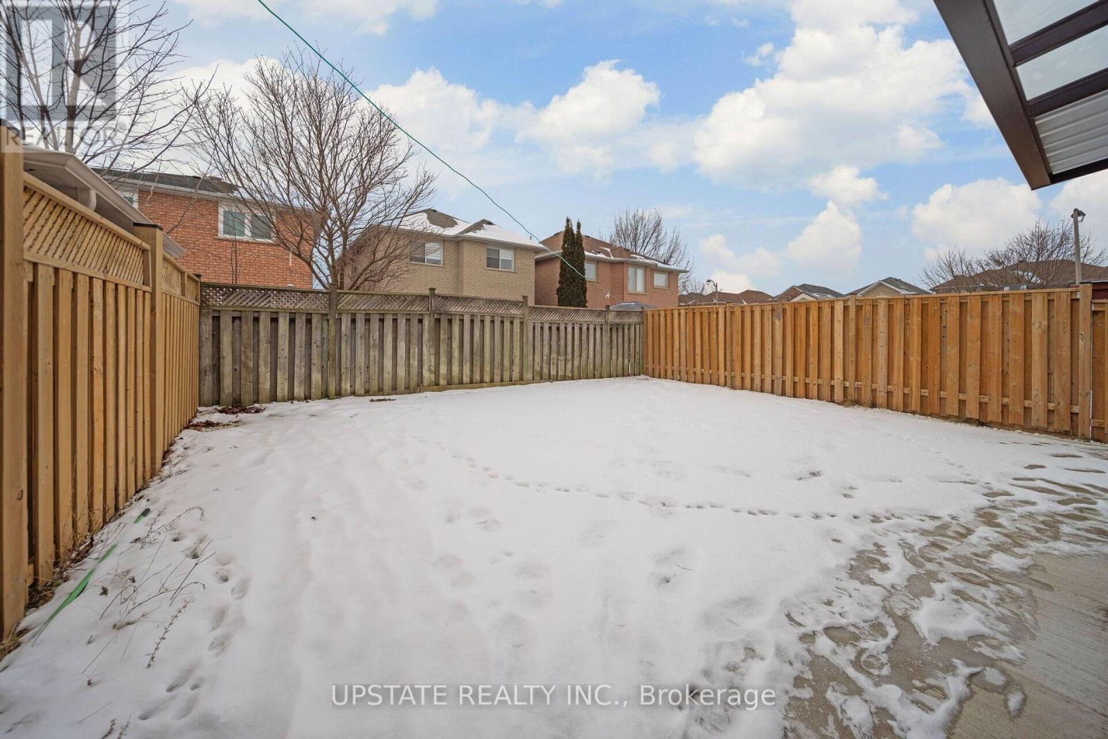 46 Velvet Grass Lane, Brampton, Ontario  L6R 1W1 - Photo 25 - W13122722