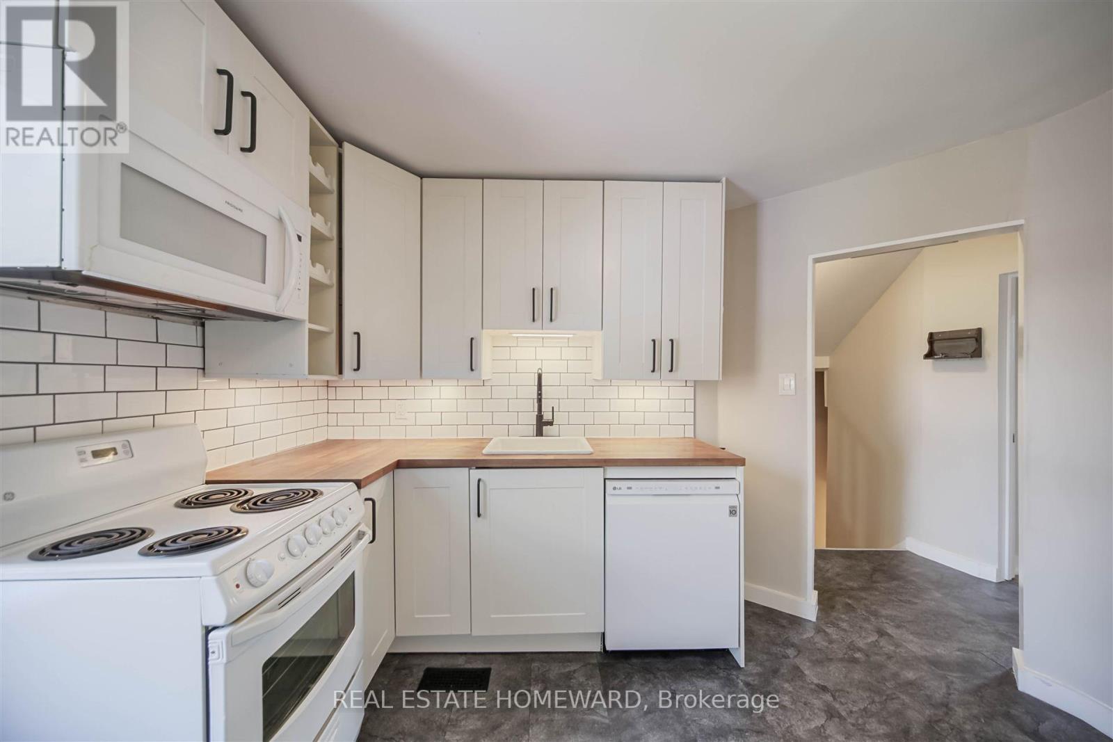 307 Old Weston Road, Toronto, Ontario  M6N 3A7 - Photo 5 - W13122738