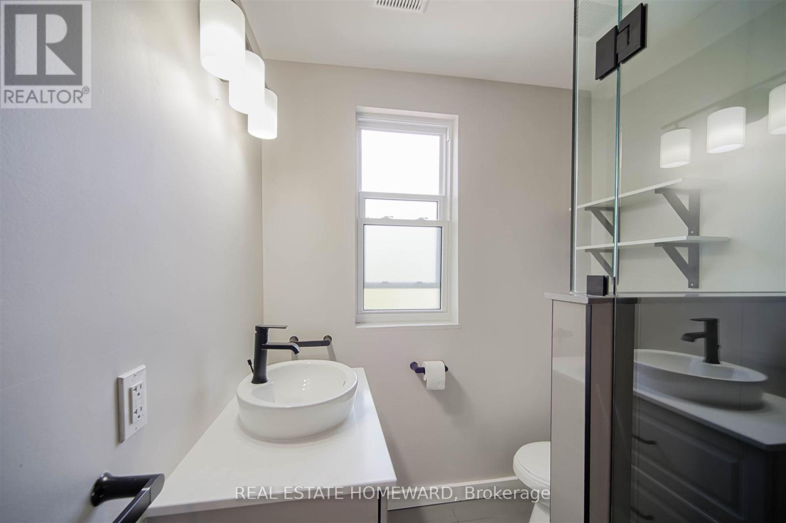 307 Old Weston Road, Toronto, Ontario  M6N 3A7 - Photo 8 - W13122738