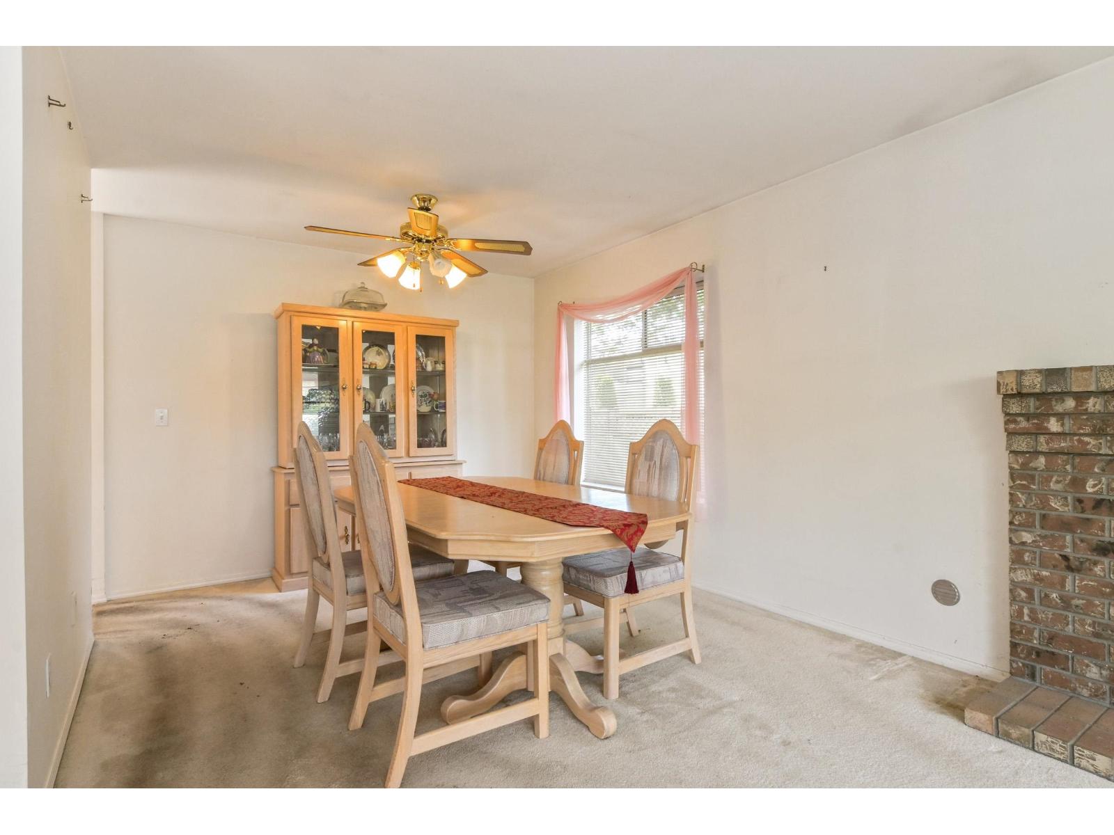 14306 72a Avenue, Surrey, British Columbia V3W 2R3 - Photo 5 - R3123063