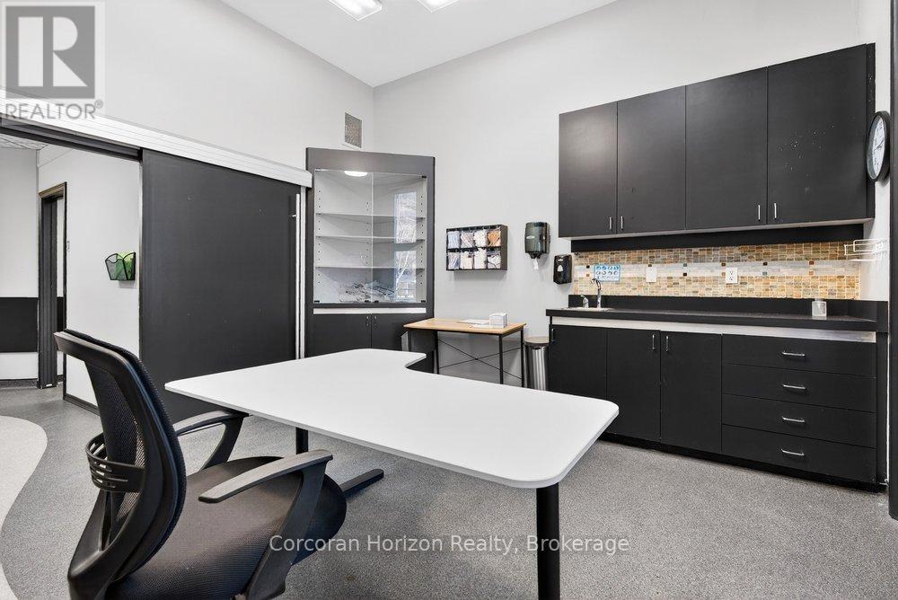 14 Duke Street, Hamilton, Ontario  L8P 1X1 - Photo 17 - X13123172