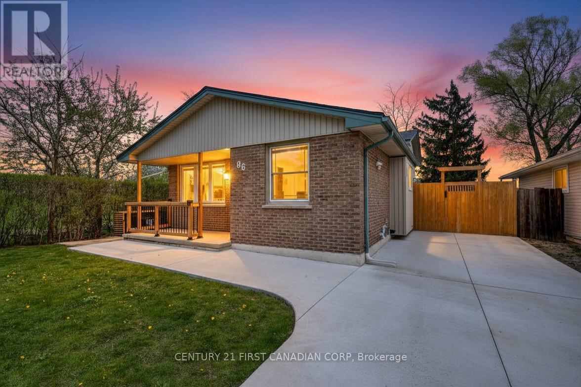 86 Patience Crescent