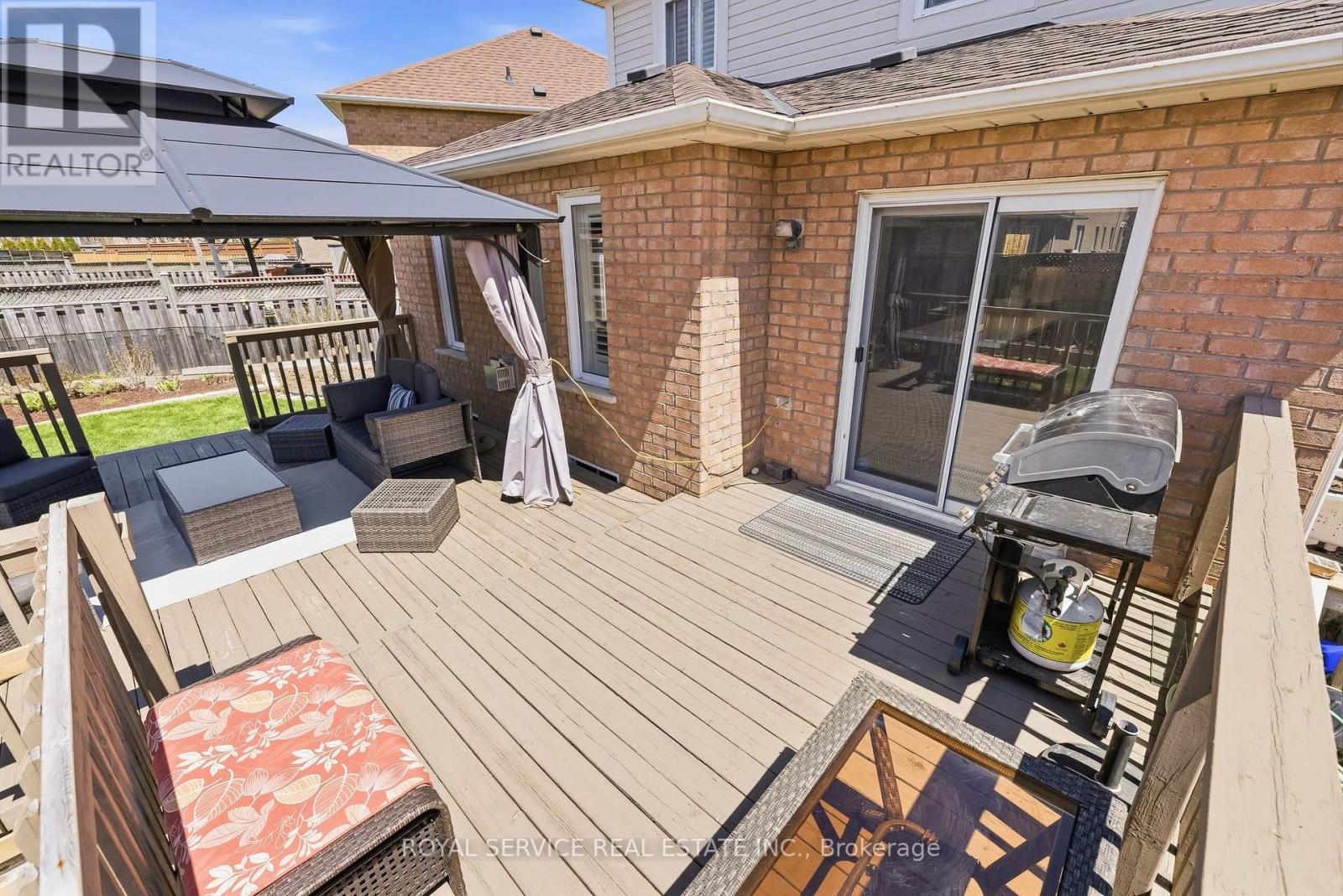 101 Rich Crescent, Whitby, Ontario L1P 1V6 - Photo 41 - E13122928