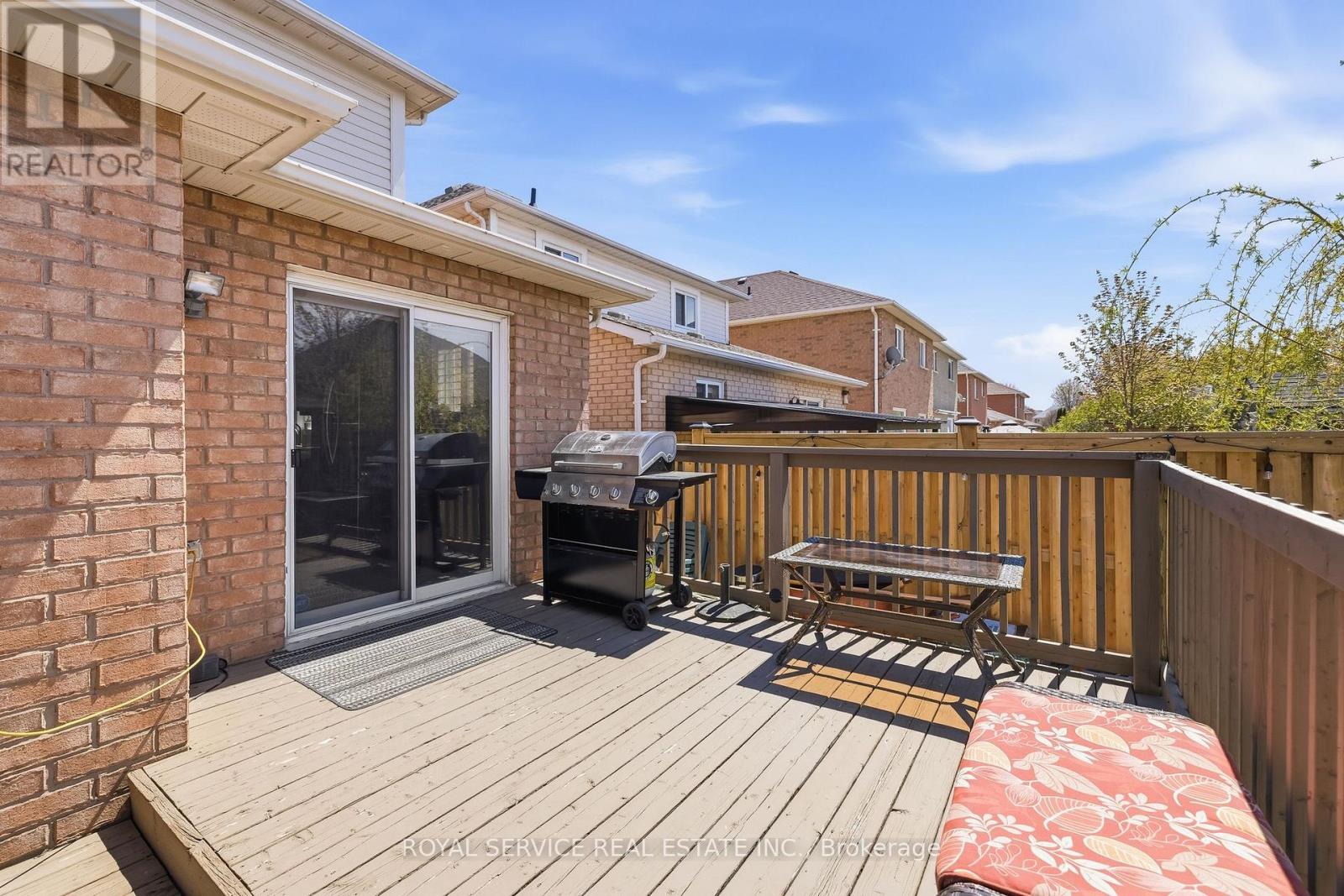 101 Rich Crescent, Whitby, Ontario L1P 1V6 - Photo 42 - E13122928