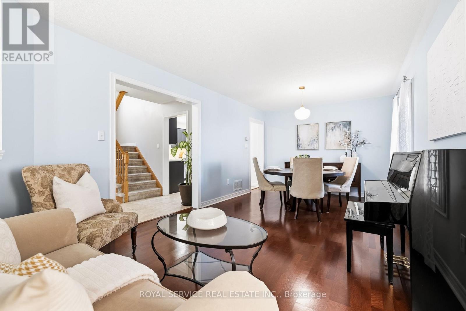 101 Rich Crescent, Whitby, Ontario L1P 1V6 - Photo 8 - E13122928