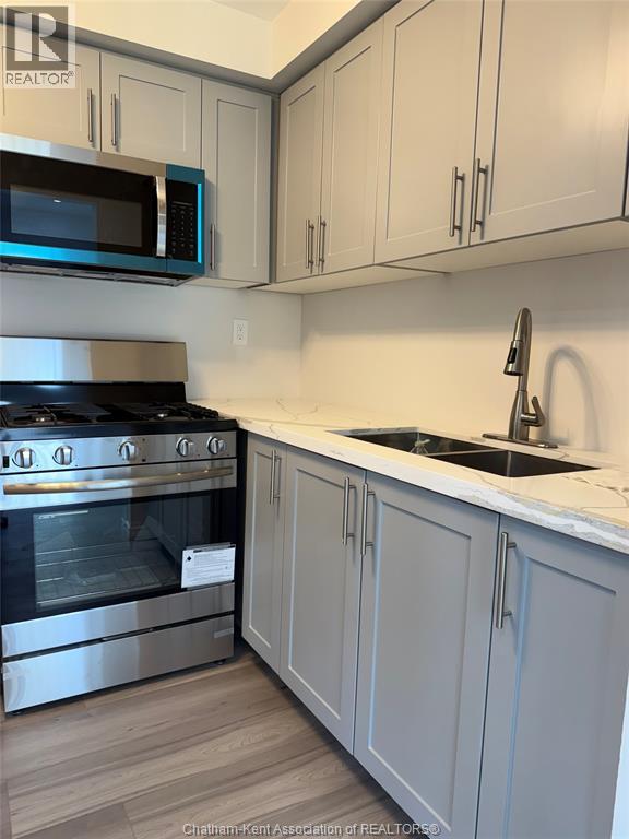 241 Limeridge Road West Unit# 2, Hamilton, Ontario  L9C 2V4 - Photo 6 - 26010681