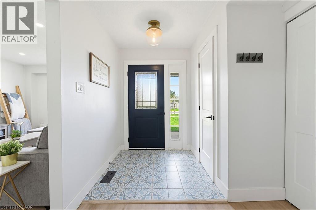 217 Willow Street, Stratford, Ontario  N5A 6X6 - Photo 4 - 40829280