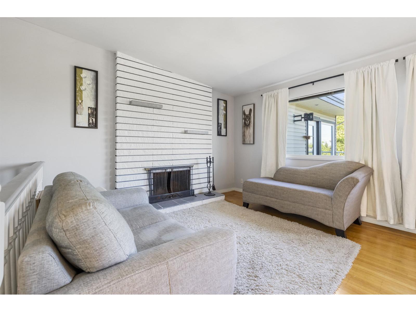 10347 125 Street, Surrey, British Columbia  V3V 4Y6 - Photo 4 - R3122105
