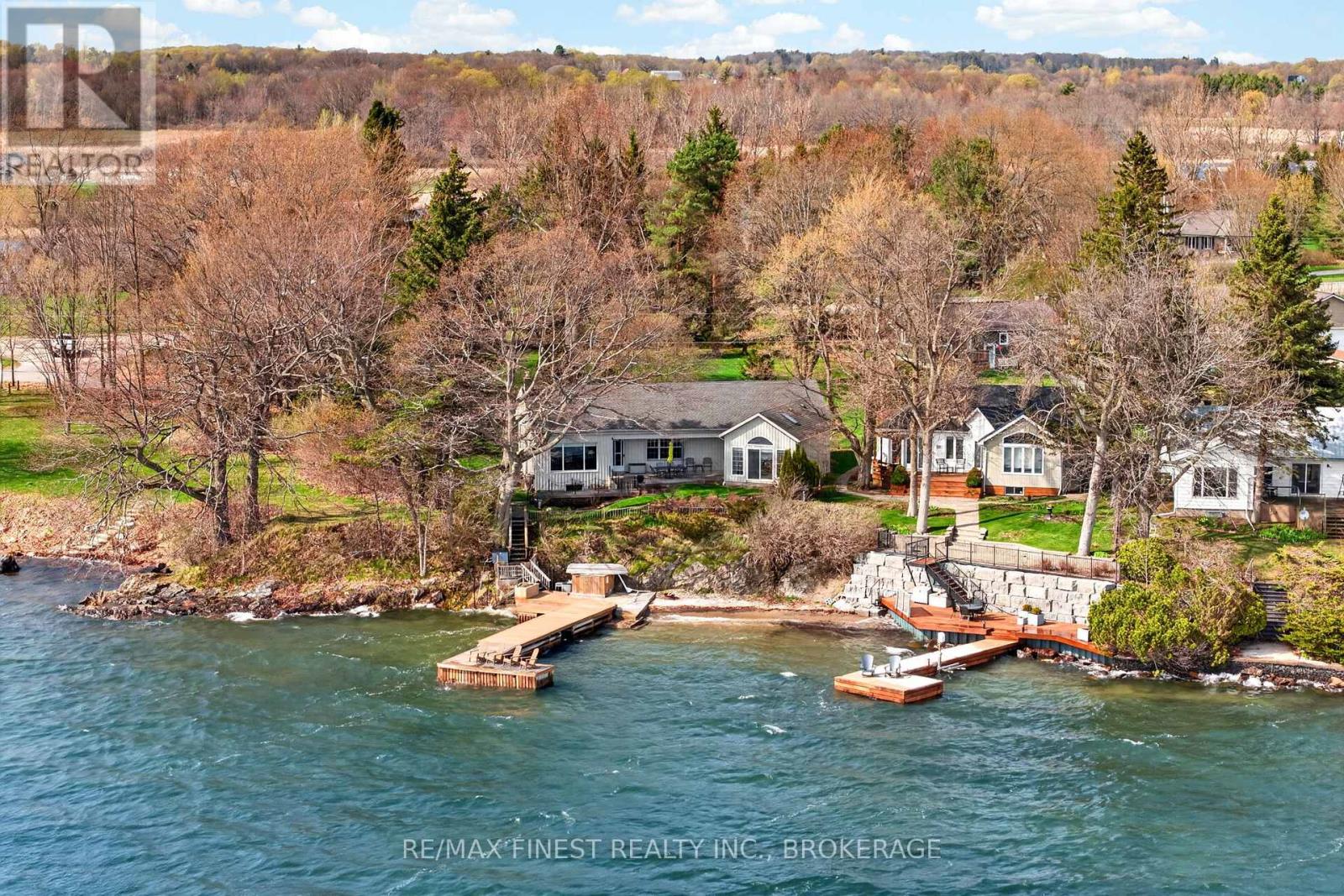 $1,350,000.00119 Thousand Island Parkway, Leeds And The Thousand Islands, Ontario