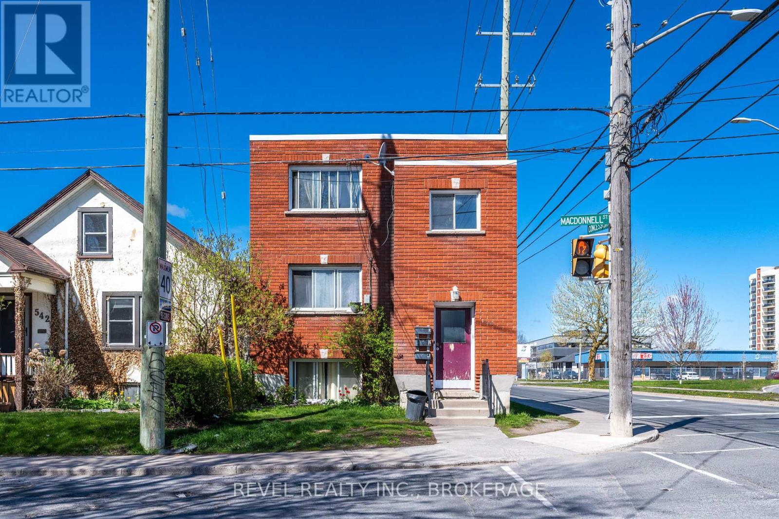 546 MACDONNELL STREET, Kingston, Ontario