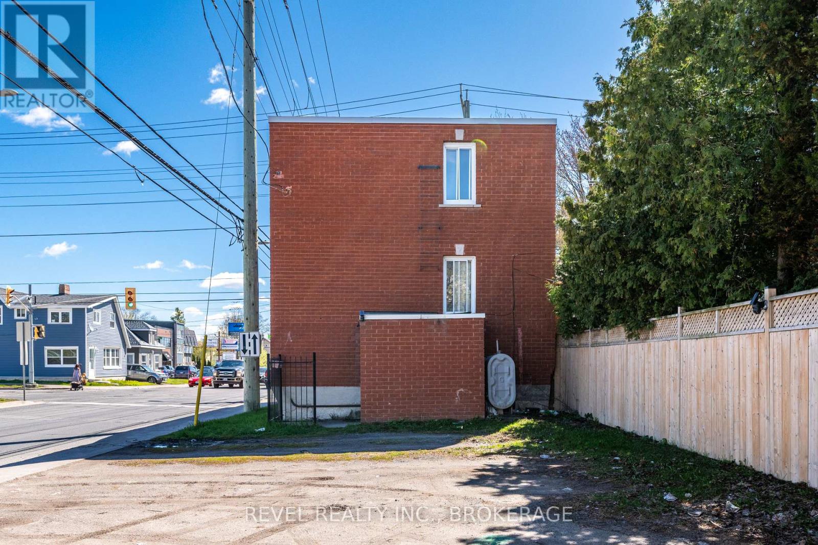 546 Macdonnell Street, Kingston, Ontario  K7K 4W7 - Photo 4 - X13123130