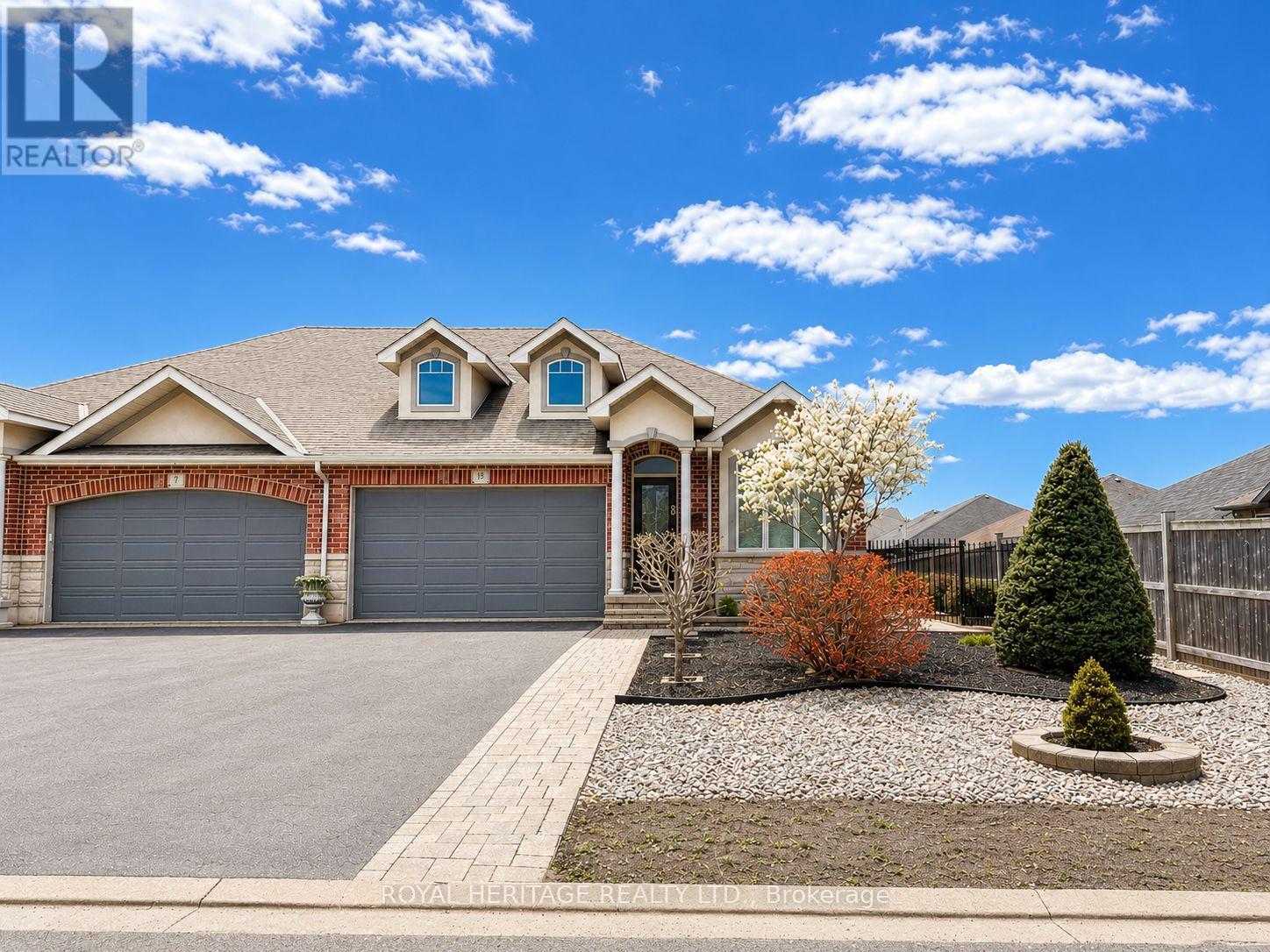 15 Princeton Place, Belleville, Ontario  K8N 0B2 - Photo 1 - X13122866