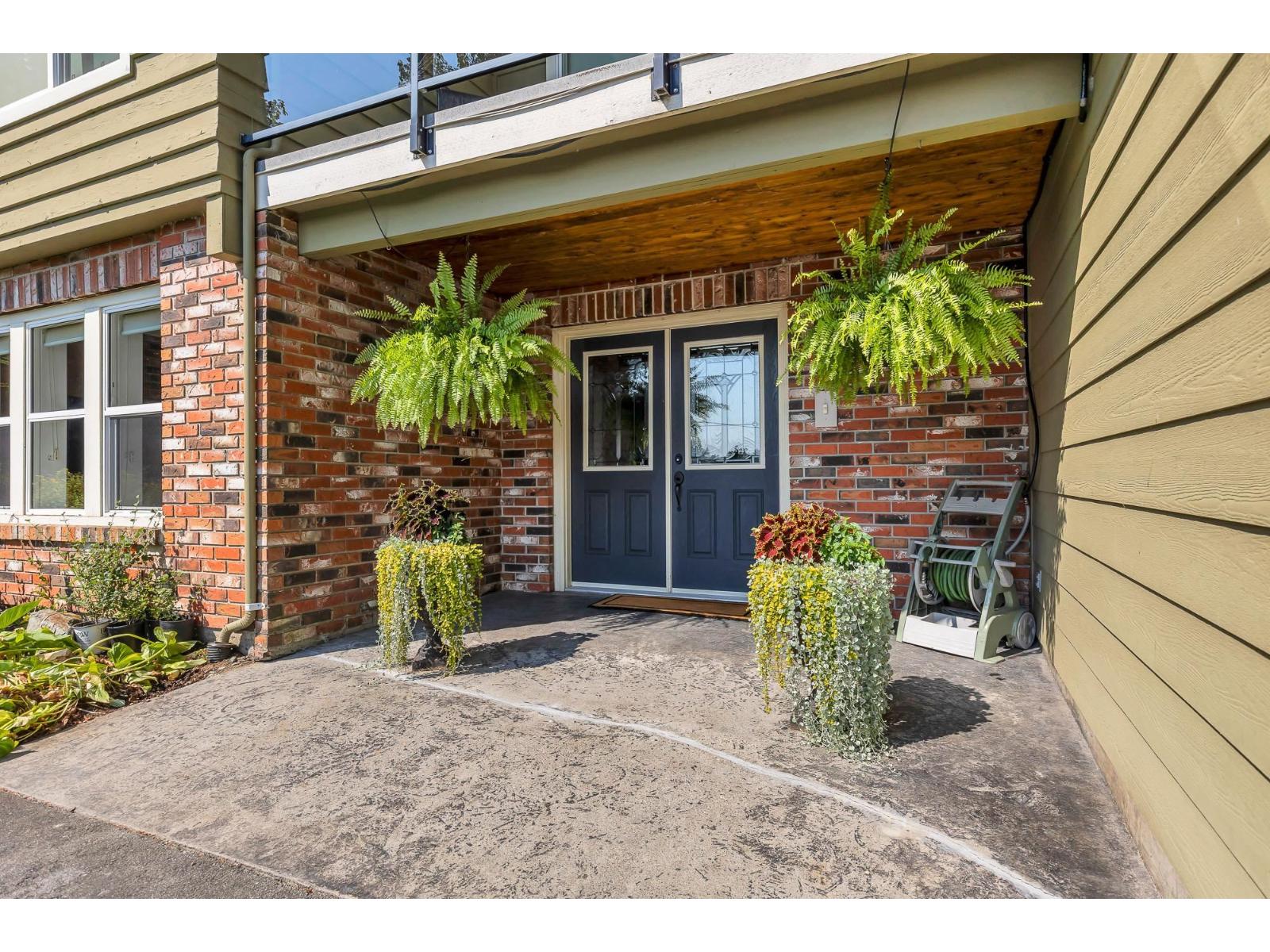 29665 Glengarry Avenue, Abbotsford, British Columbia  V4X 1Z7 - Photo 4 - R3116499