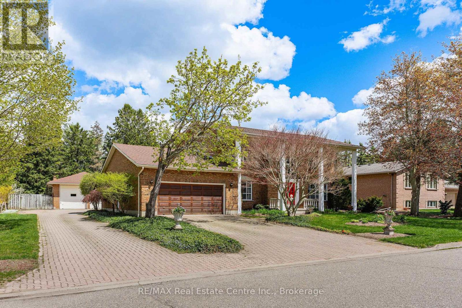 53 Shadybrook Court, Wilmot, Ontario  N0B 2H0 - Photo 1 - X13123020