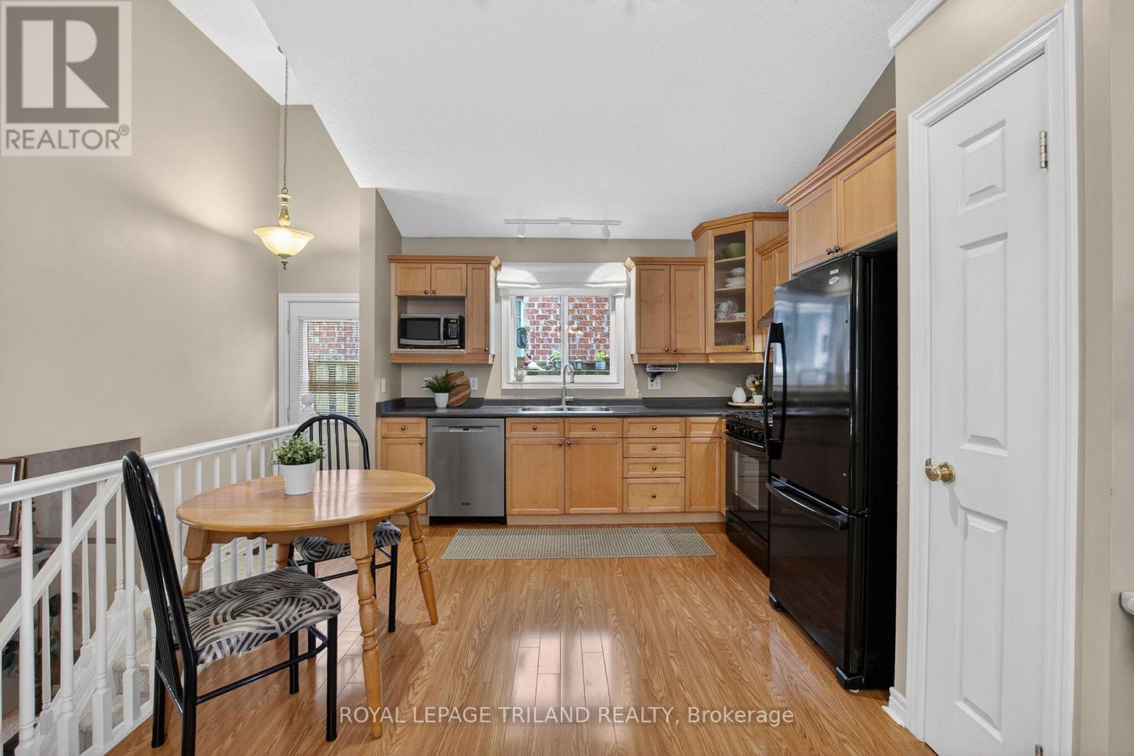 1719 Devos Drive, London North, Ontario  N5X 4H8 - Photo 9 - X13123076