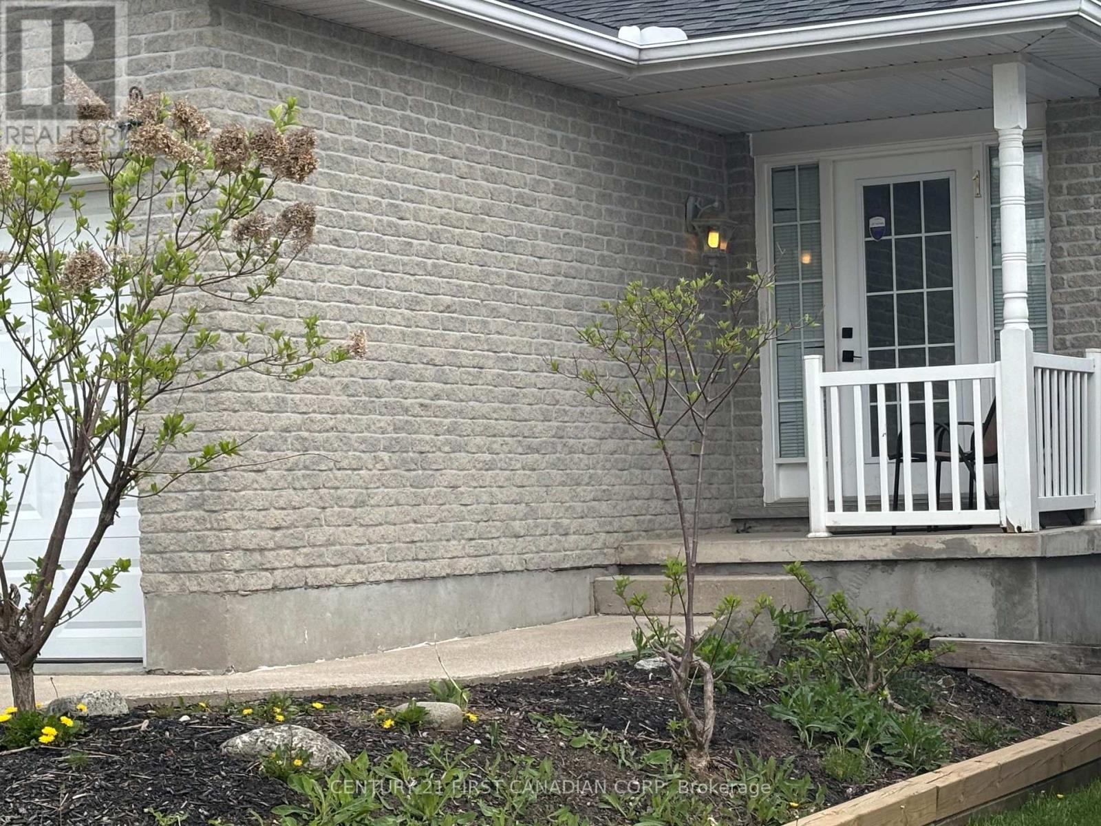 Lower Level - 86 Loggers Grove, London East, Ontario  N5W 6G5 - Photo 1 - X13123092