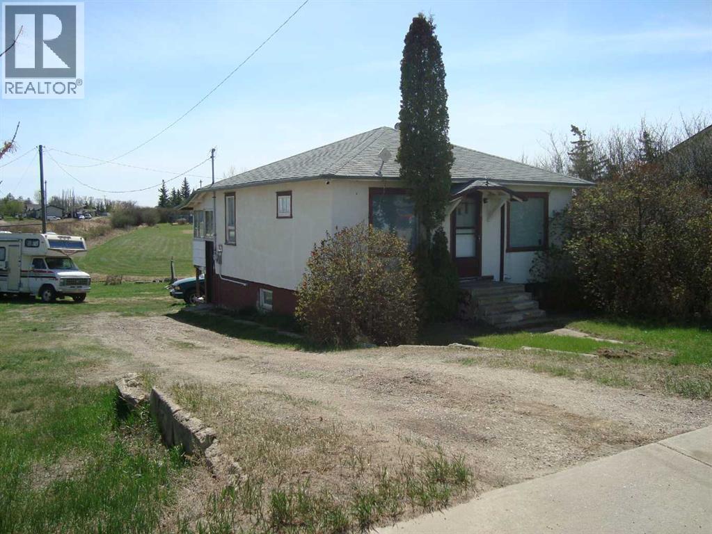197 First Street, Trochu, Alberta