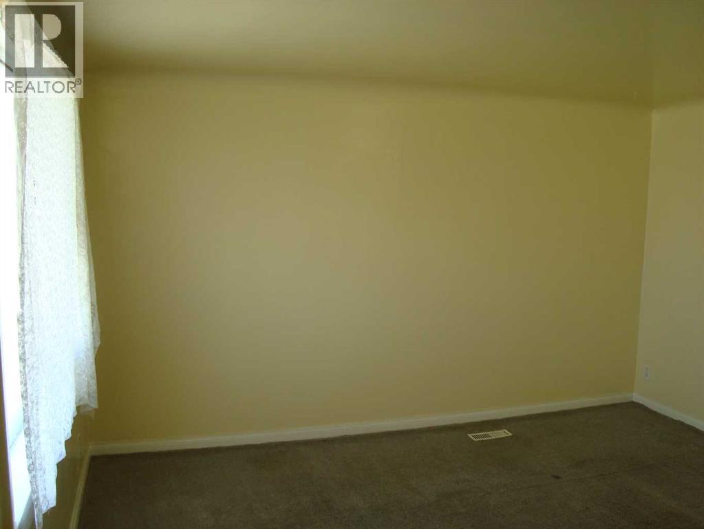 197 First Street, Trochu, Alberta  T0M 2C0 - Photo 10 - A2310700