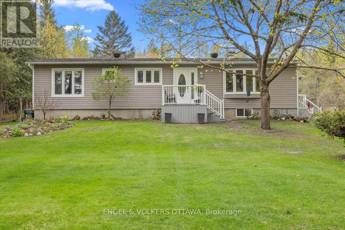4841 TORBOLTON RIDGE, Ottawa, Ontario