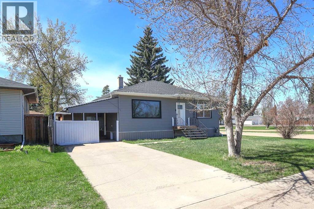 4612 53 Street, Stettler, Alberta  T4K 1J5 - Photo 1 - A2310336