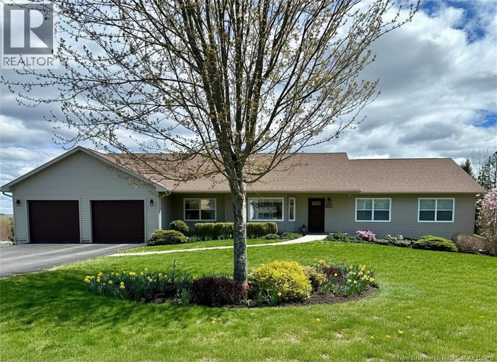 57 Leo Avenue, Sussex, New Brunswick  E4E 1Z9 - Photo 1 - NB132330