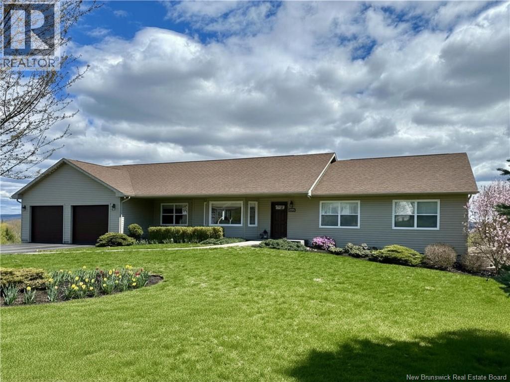 57 Leo Avenue, Sussex, New Brunswick  E4E 1Z9 - Photo 2 - NB132330